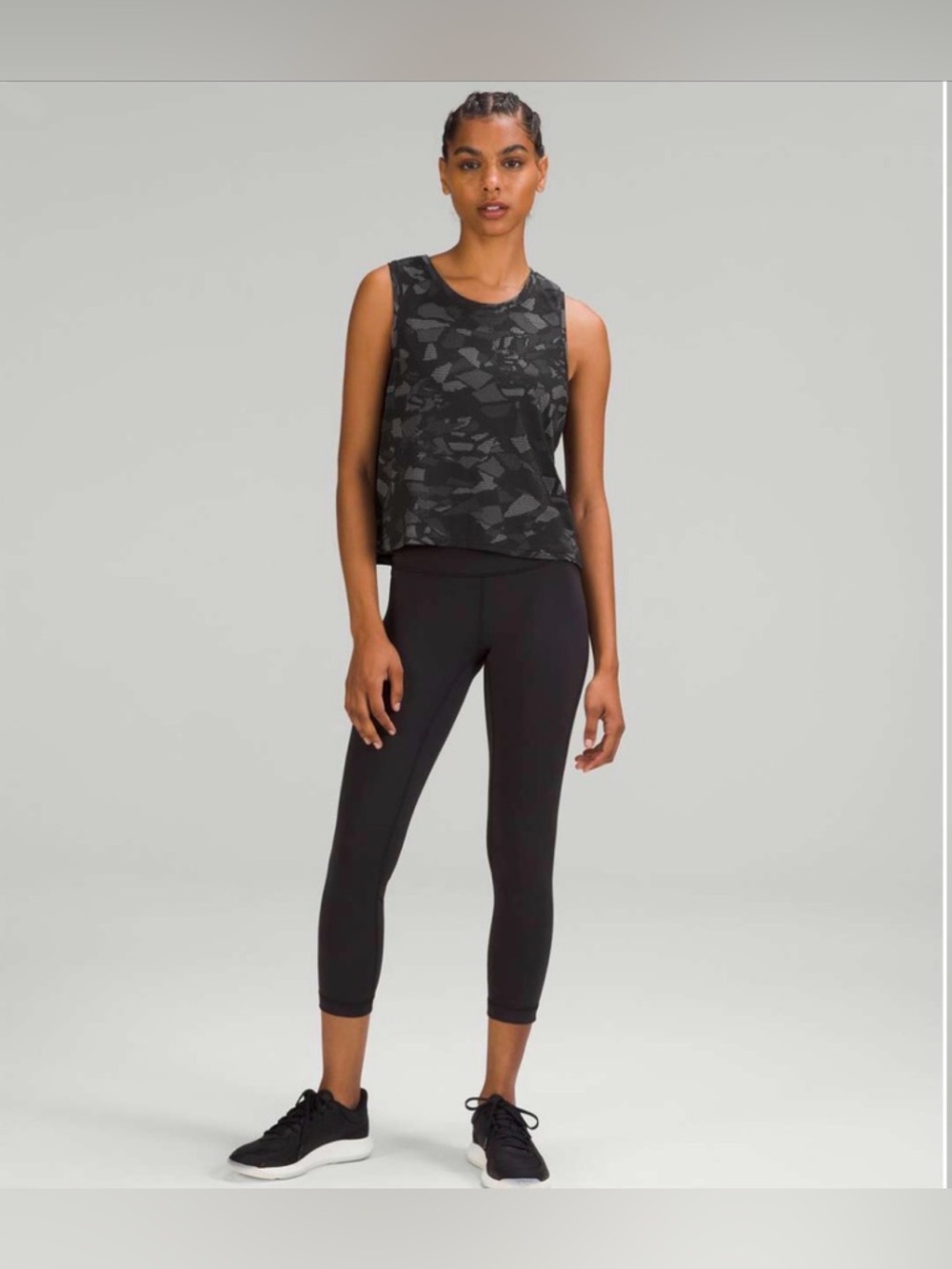 Lululemon Train To Be Tank Top size Unknown